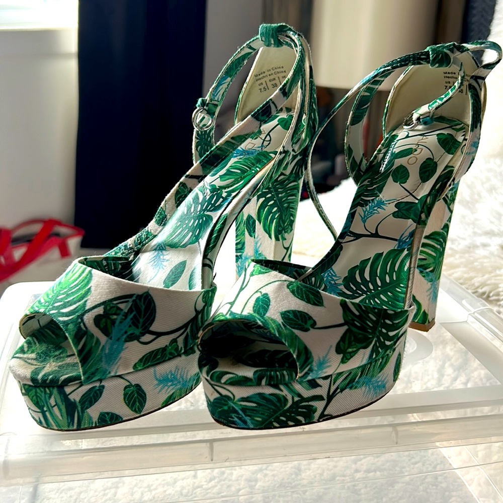 Aldo sandals